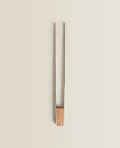 Steel And Wood Tongs offre à 9,99€ sur ZARA HOME